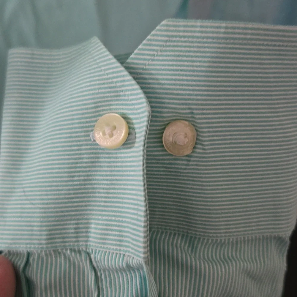 Tommy Bahama long sleeve shirt - Picture 2 of 12